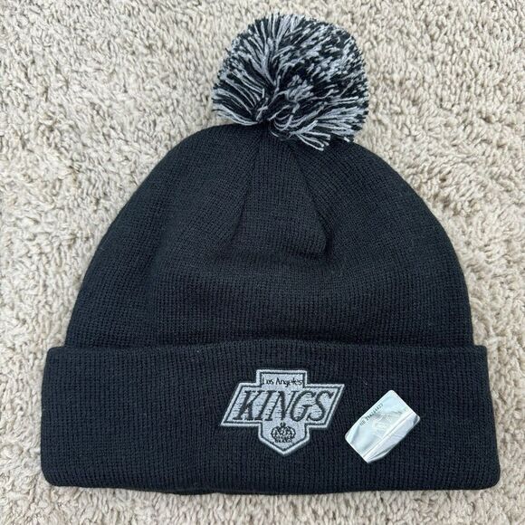Zephyr Other - Los Angeles Kings Beanie‎ Zephyr Graf-X Black Team Logo Pom Cuffed Knit Cap NWOT